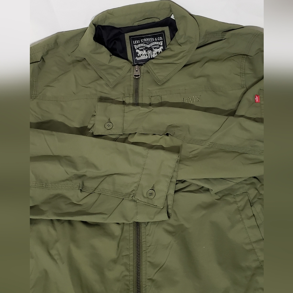 Levi's Jacket, water-resistant, fully lined. Unisex, EUC! - Picture 15 of 15